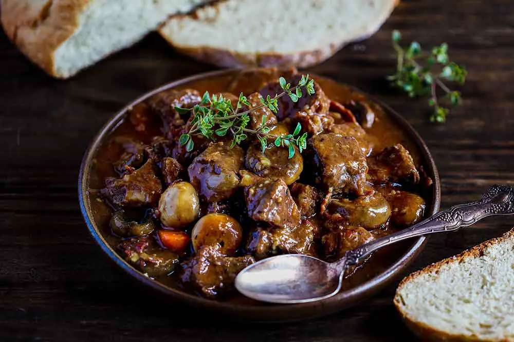 recette de boeuf bourguignon classique et facile