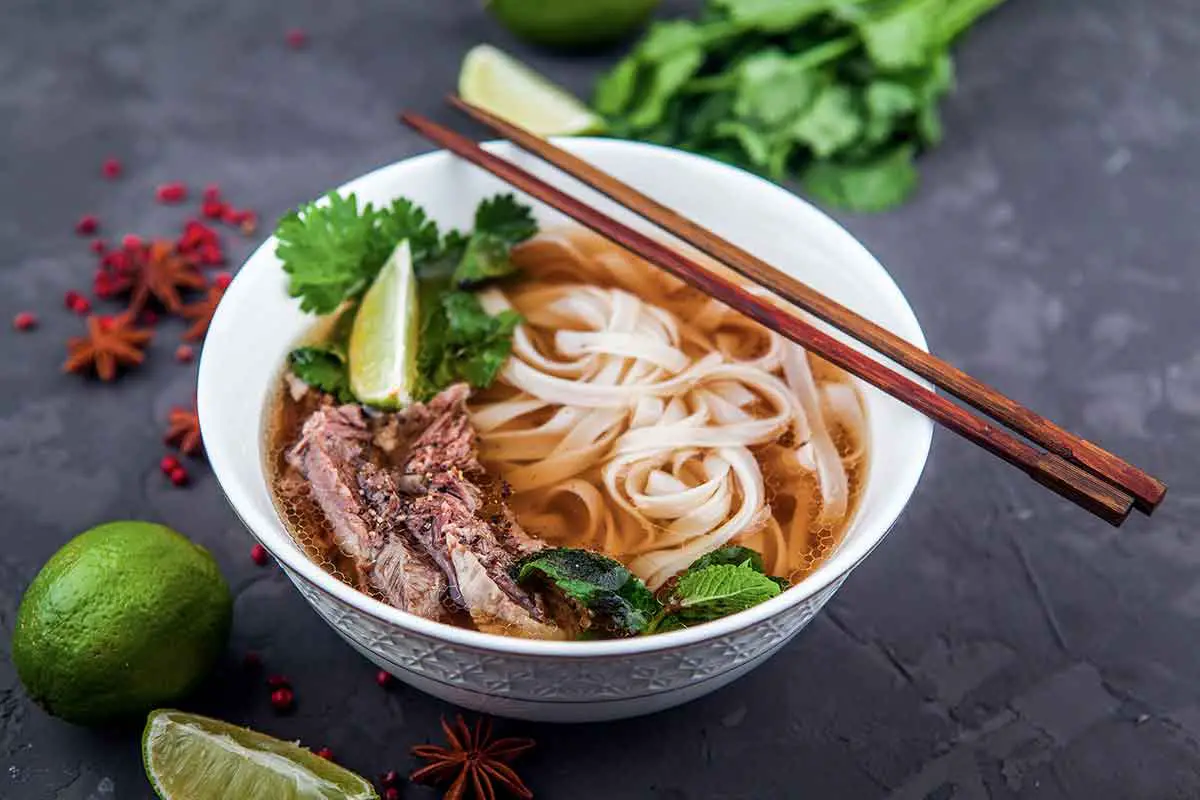 recette de pho vietamien facile