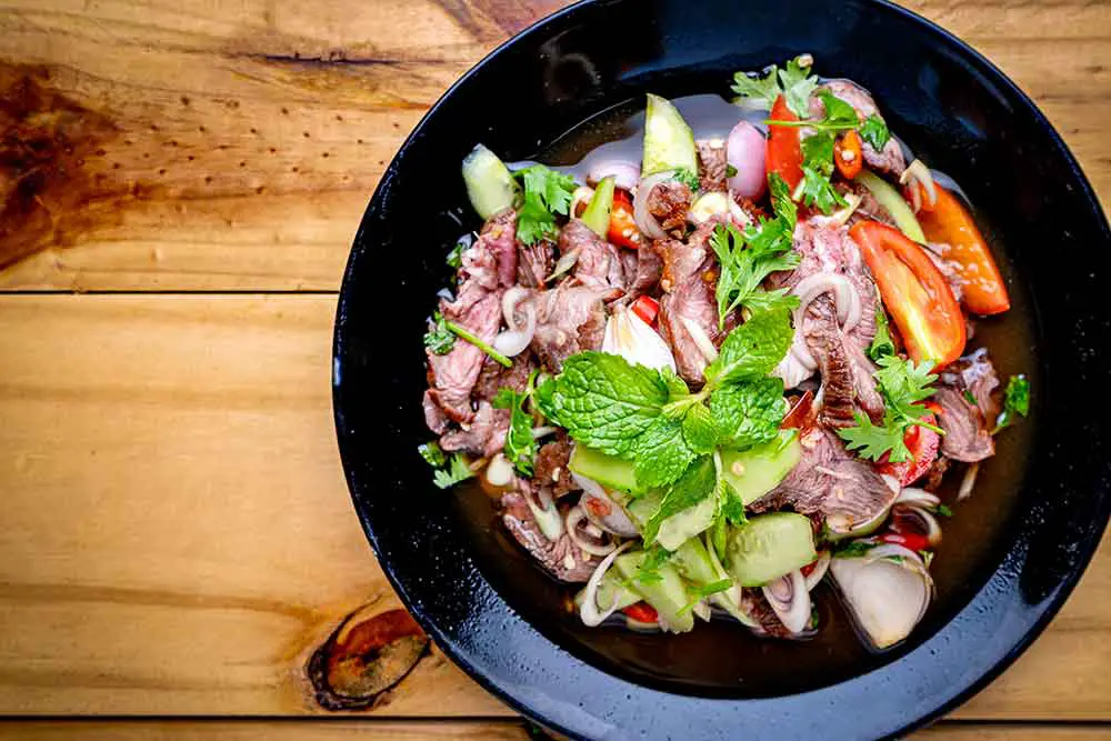 recette de salade de boeuf thaïalndaise, tigre qui pleure ou larmes du tigre